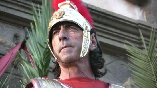 crucis.03.jpg