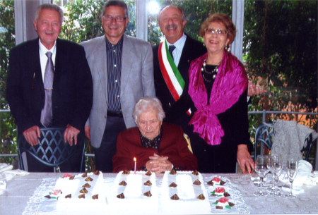 filippinosmall.jpg